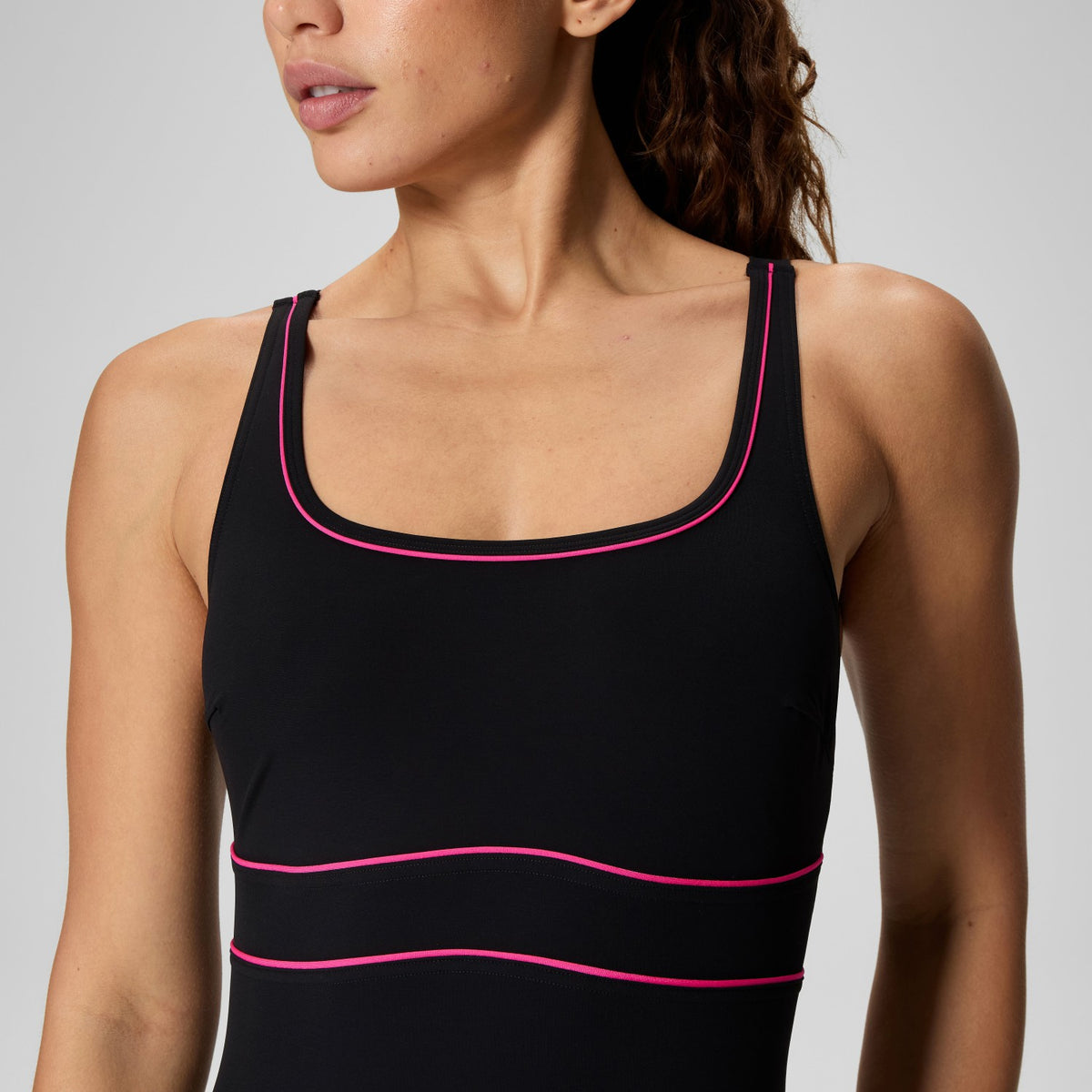 Speedo Shaping Contour Eclipse Solid Swimsuit Black/Pink