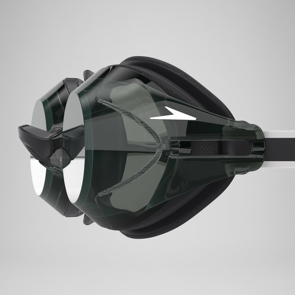 Speedo Adult Vanquisher 3.0 Goggles Black/Smoke